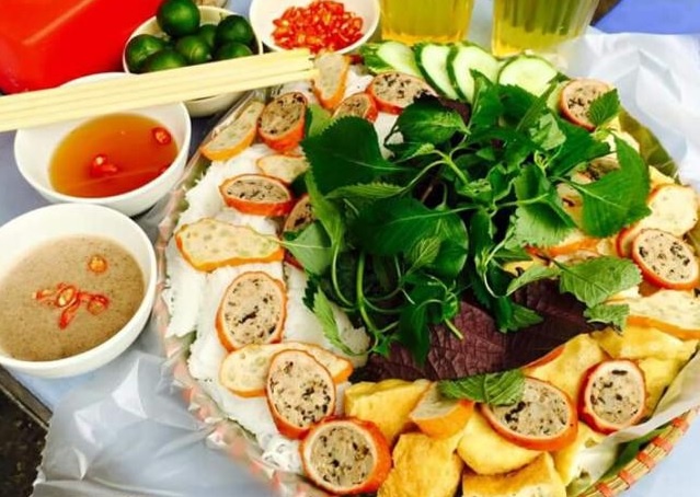 Mon ngon duoi 50.000 dong quanh khu Doi Can hinh anh