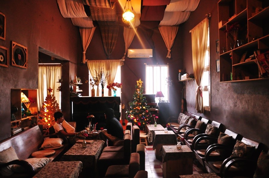 Ca phe nhac song Sai Gon anh 11