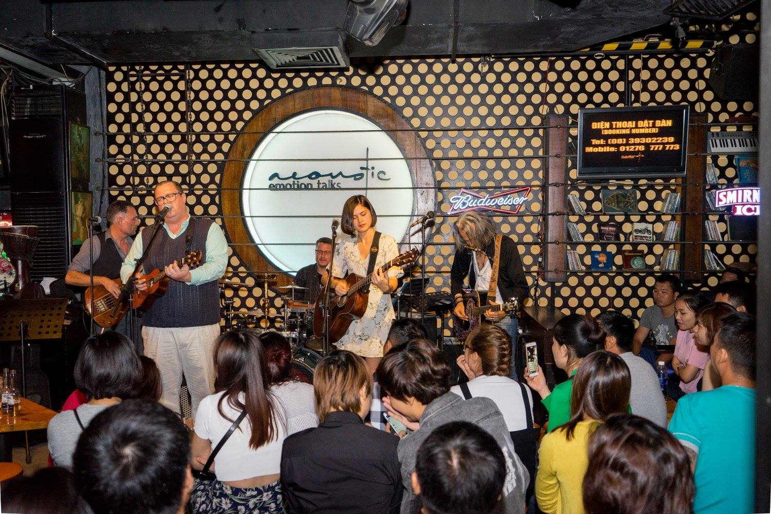 Ca phe nhac song Sai Gon anh 6