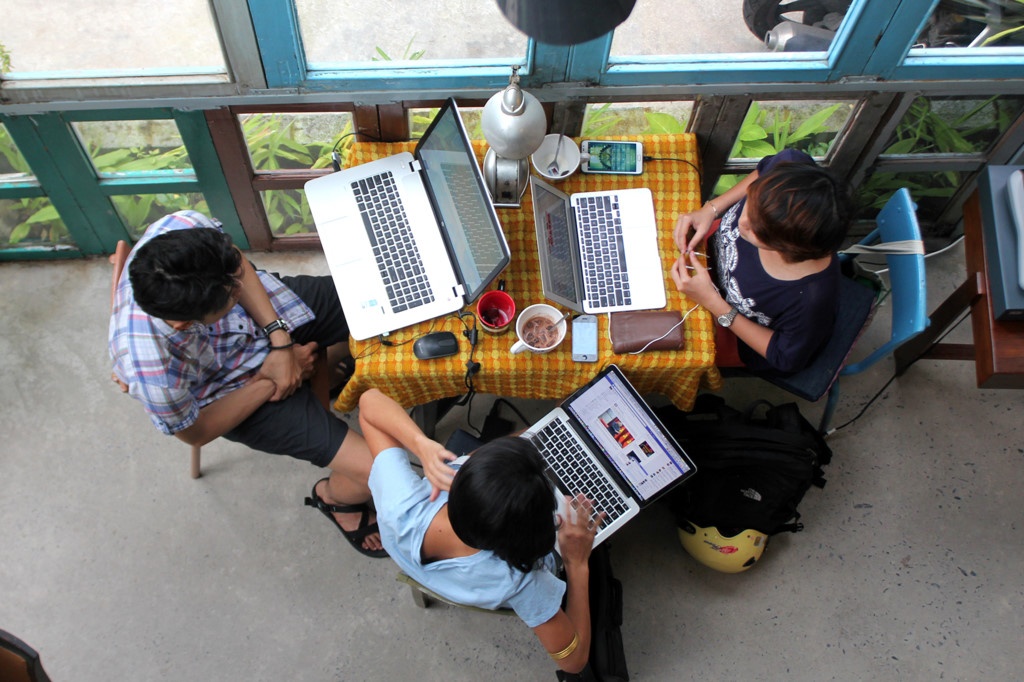 Khong gian ca phe tuyet voi de ngoi lam viec tai Sai Gon hinh anh