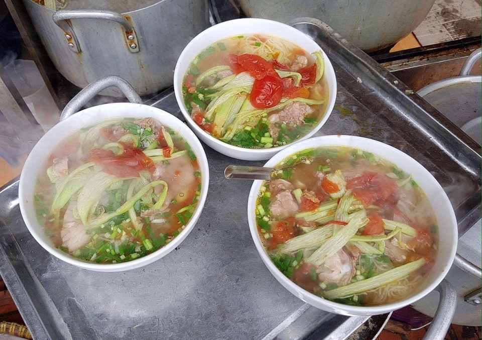 Bún chửi Ngô Sĩ Liên ảnh 2 Bun chui Ngo Si Lien anh 2