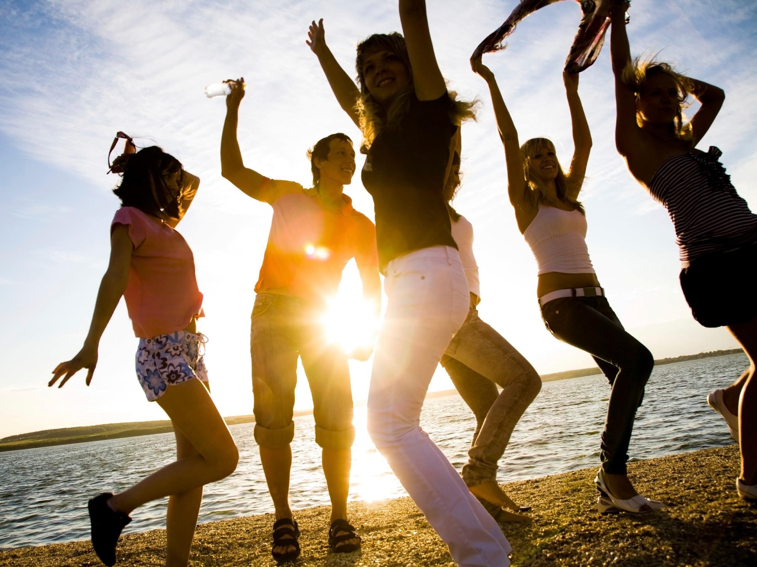 Nguoi My khong du lich he vi 'khong co tien' hinh anh