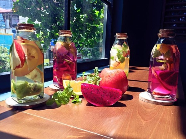 'Giam size' voi nhung quan tra detox hinh anh