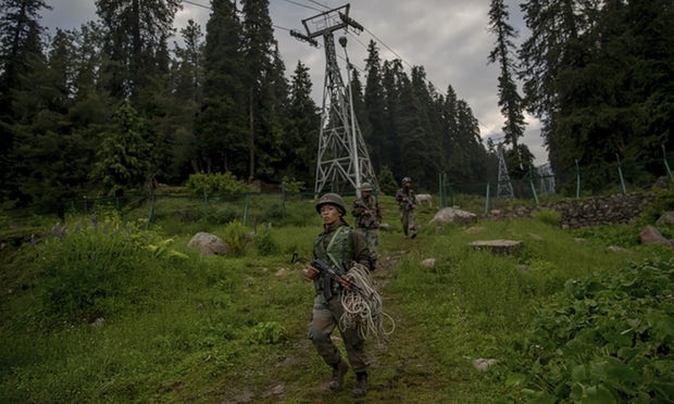 Cáp treo rơi ở Ấn Độ 7 người thiệt mạng ảnh 2 Cap treo roi o An Do 7 nguoi thiet mang anh 2