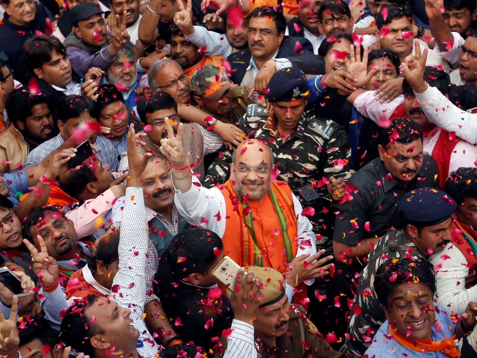 cuoc song tai nhung thanh pho dong duc nhat the gioi anh 15