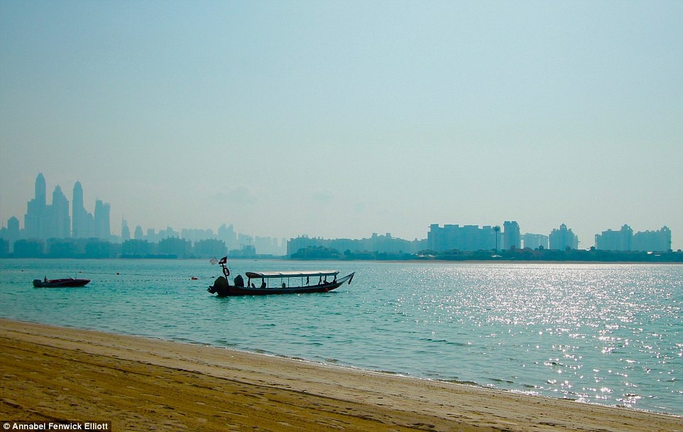 Văn hóa khắp thế giới hội tụ ở Dubai ảnh 7 Van hoa khap the gioi hoi tu o Dubai anh 7