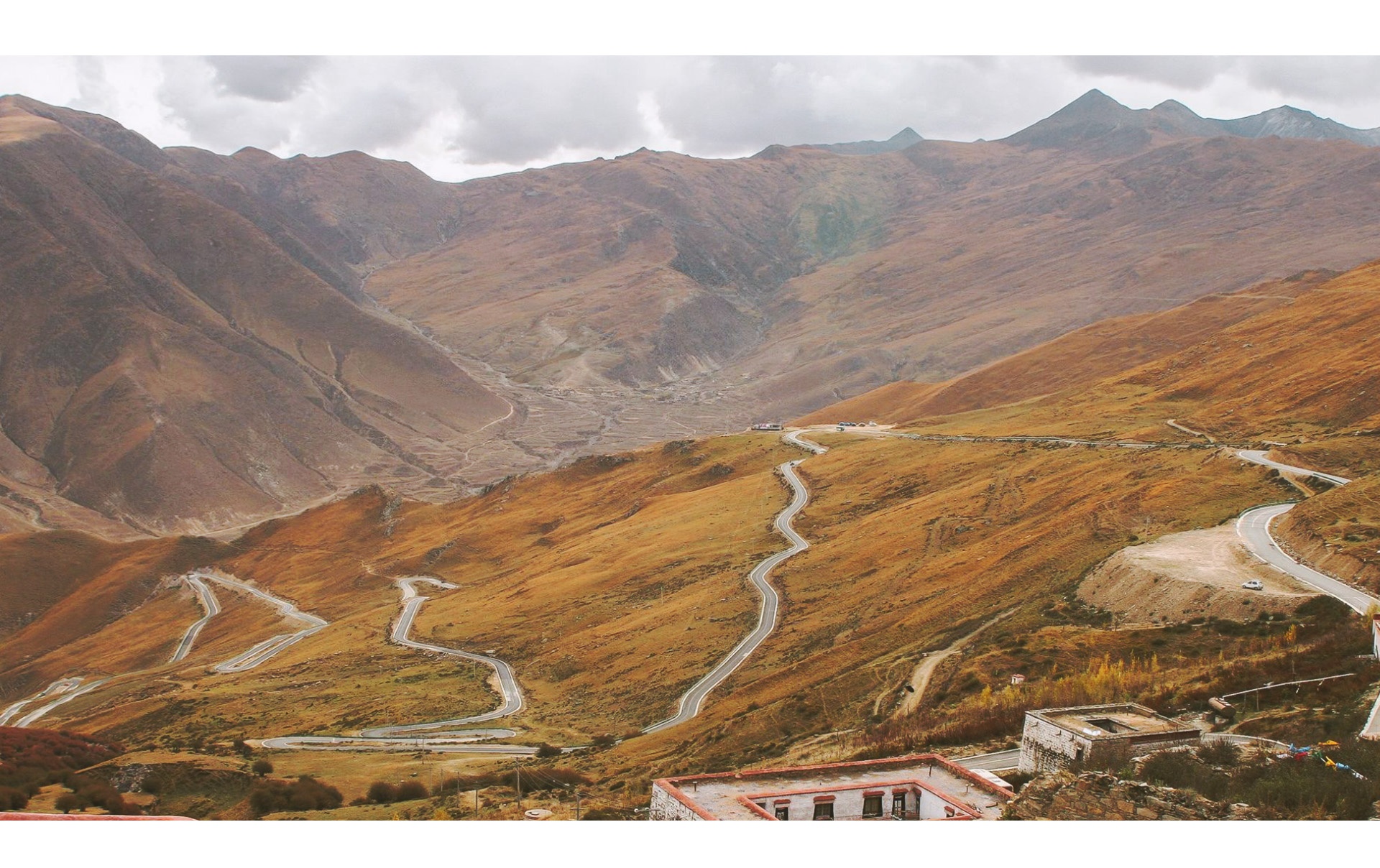 Thay giao Viet di du lich bui qua 72 nuoc anh 3