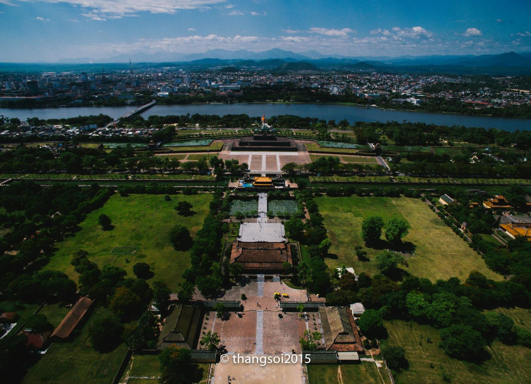 Dau an Viet Nam tu flycam cua nhiep anh gia Le The Thang anh 9