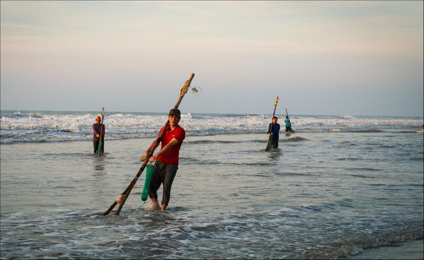 cuộc sống ngư dân làng chài trong Dấu ấn Việt Nam ảnh 5 cuoc song ngu dan lang chai trong Dau an Viet Nam anh 5