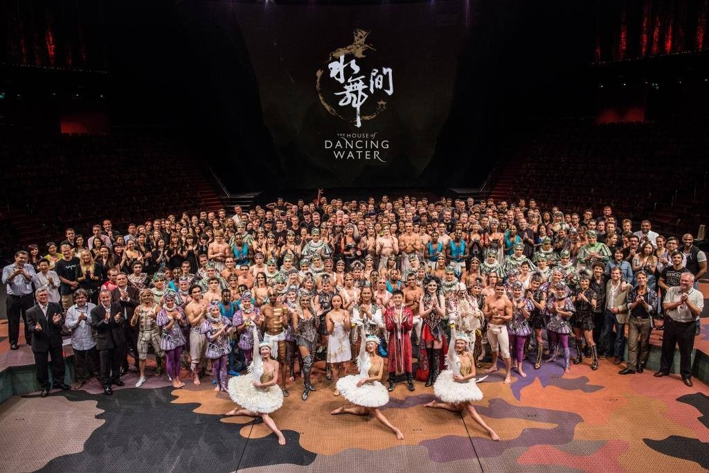 man trinh dien nuoc lon nhat the gioi o Trung Quoc anh 8