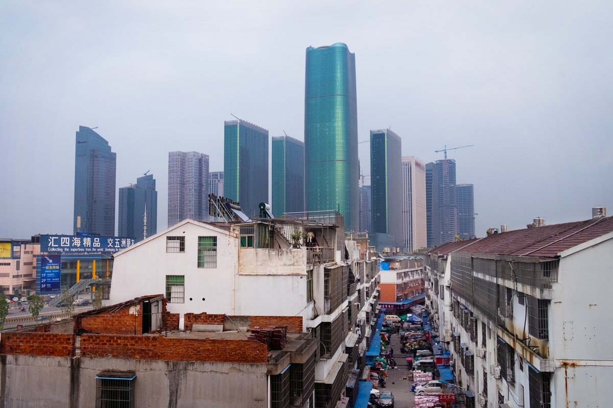 khu cho ban buon lon nhat the gioi o Trung Quoc anh 1