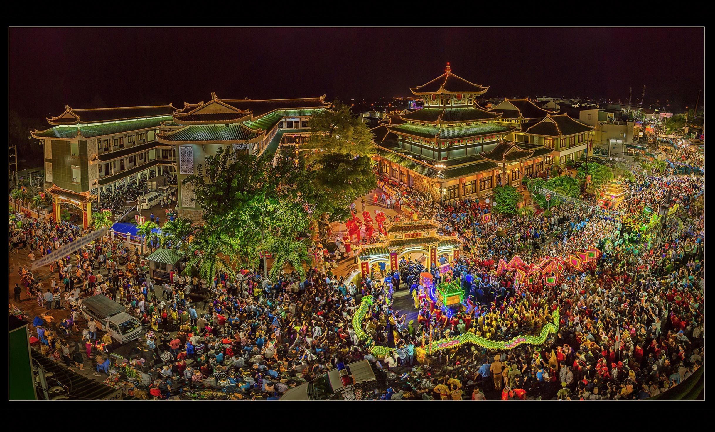 Các lễ hội truyền thống trong bộ ảnh Dấu ấn Việt Nam ảnh 3 Cac le hoi truyen thong trong bo anh Dau an Viet Nam anh 3