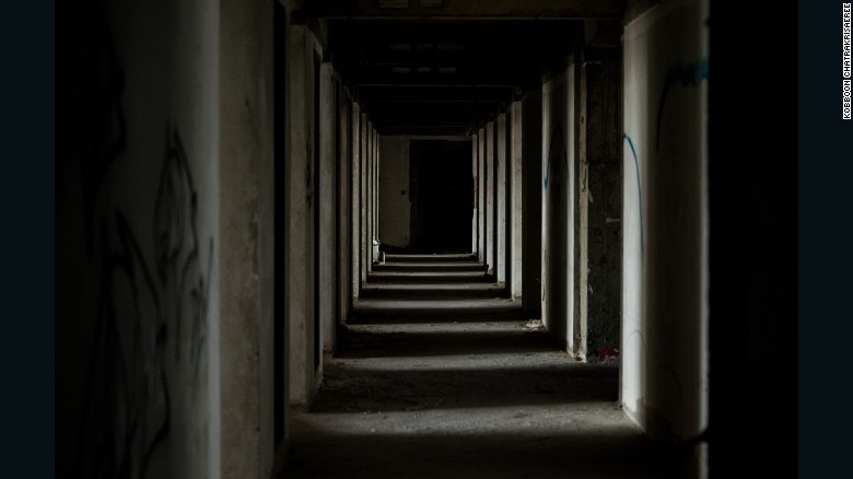 Tòa nhà ma giữa thủ đô Bangkok ảnh 9 Toa nha ma giua thu do Bangkok anh 9