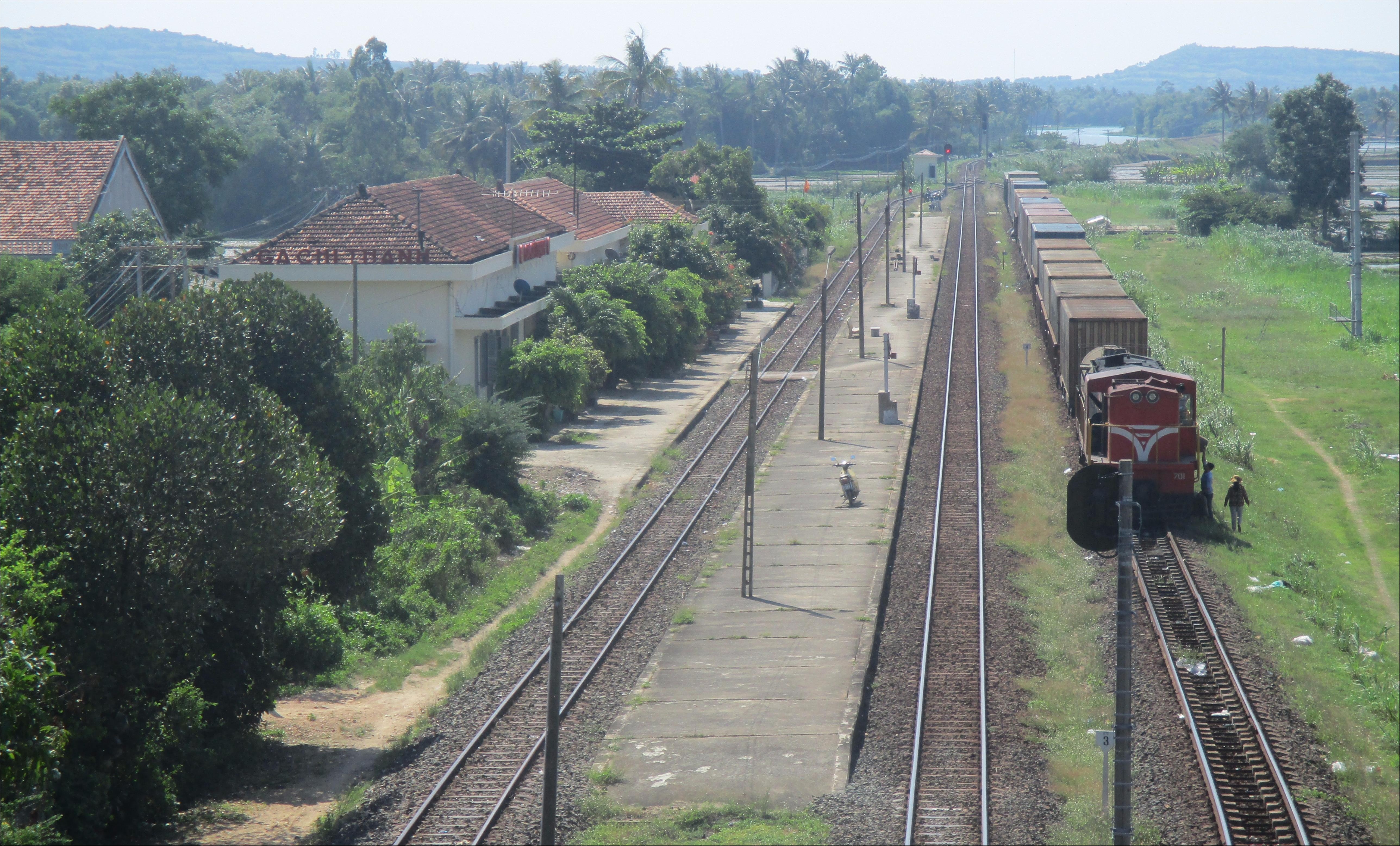 Nhung chuyen tau hoa trong bo anh Dau an Viet Nam anh 8