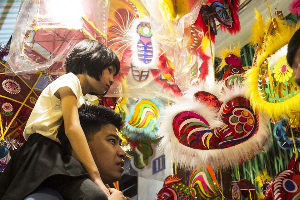 Tham quan pho long den quan 5 anh 4