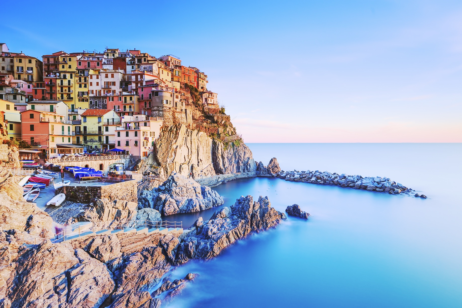 ngoi lang ben vach da anh 1