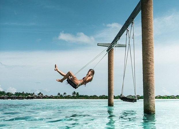 du lich kiem tien anh 2