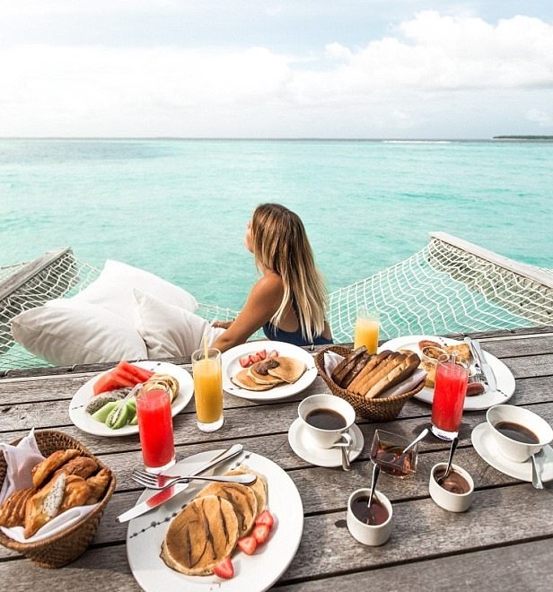 du lich kiem tien anh 3