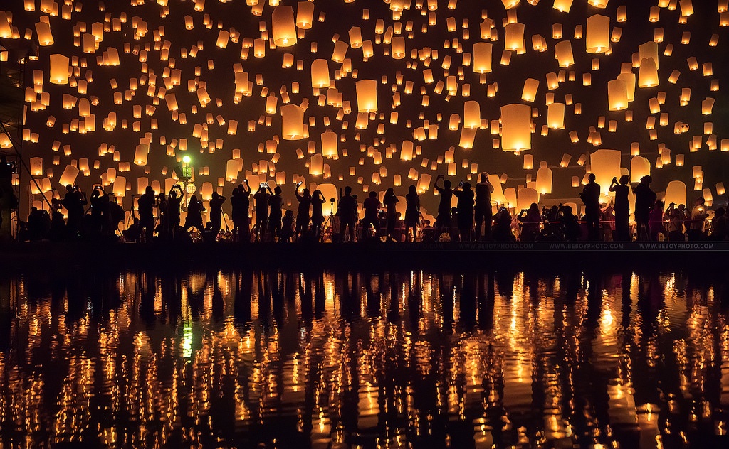 Di ngam Chiang Mai ruc sang trong le Loy Krathong anh 3