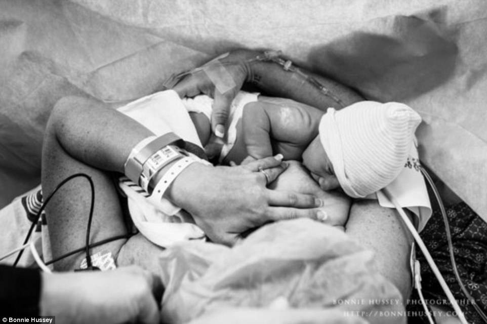 me mac ung thu sinh con anh 8