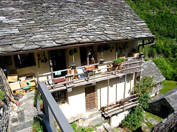 ngoi lang duoc chuyen thanh khach san anh 5