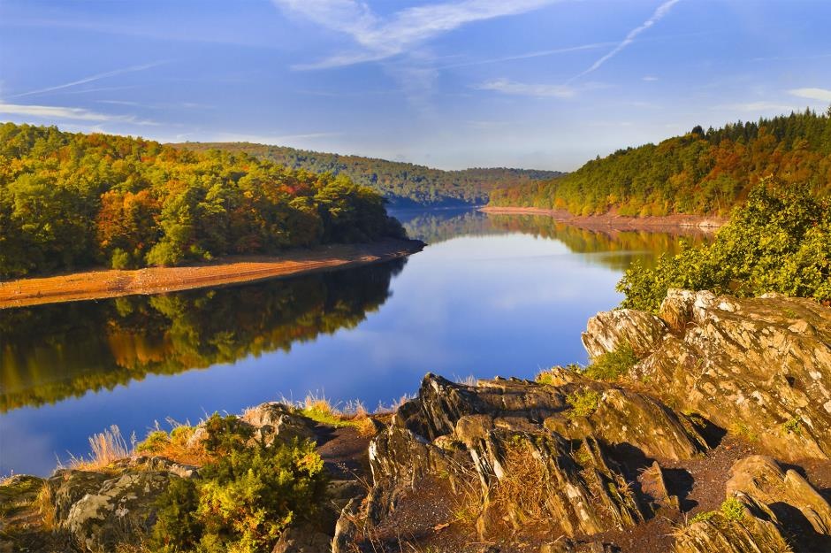 Nhung ho nuoc nhan tao tuyet dep tren the gioi anh 11