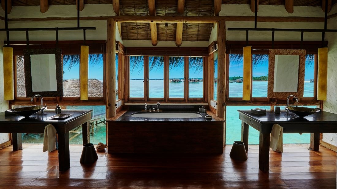 Kham pha biet thu giua bien lon nhat the gioi anh 4