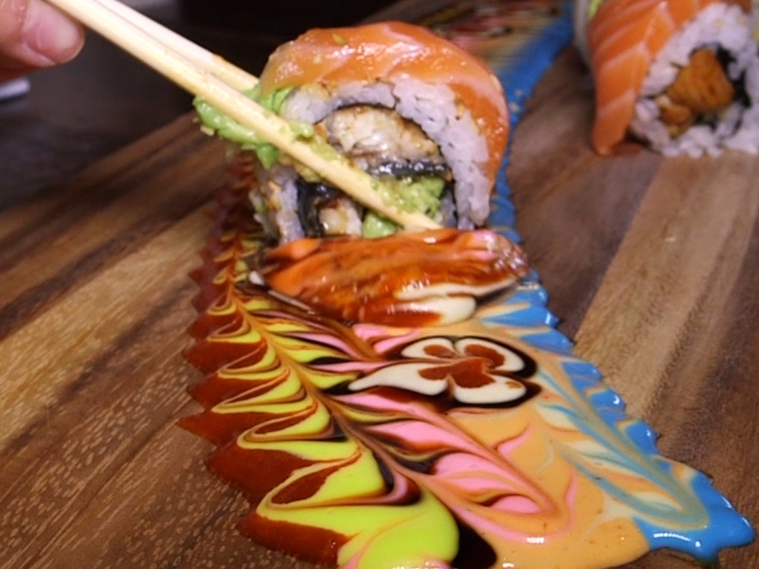 Sushi an kem nuoc sot dac biet o Chicago hinh anh