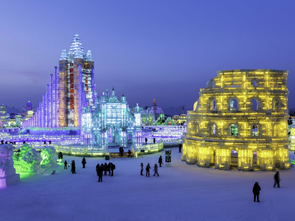 Nhung le hoi dieu khac bang tuyet noi tieng the gi anh 10