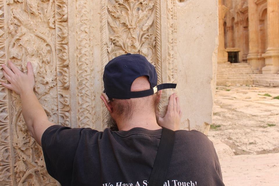 Người đàn ông mù ghé thăm hơn 125 quốc gia ảnh 3 Nguoi dan ong mu ghe tham hon 125 quoc gia anh 3