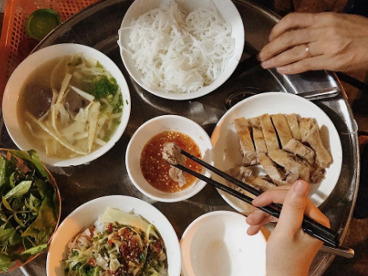 7 quan bun ngan ngon tuyet cho hoi nghien bun o Ha Noi hinh anh