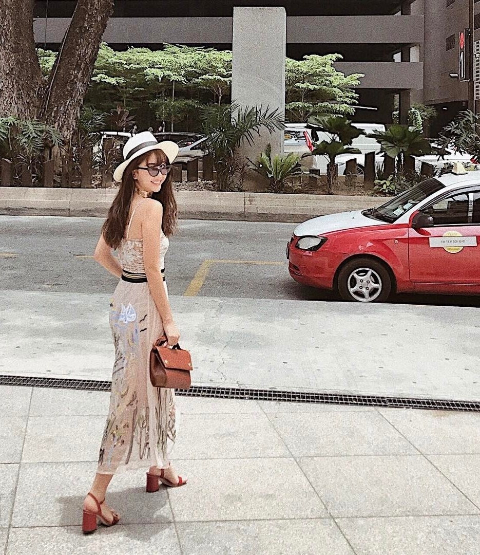 quynh anh shyn anh 28