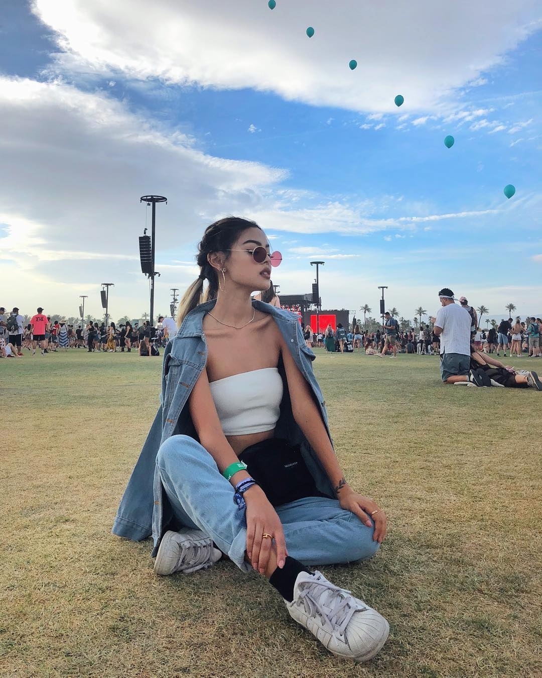 lily maymac du lich anh 10