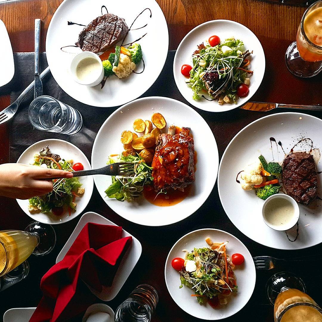 nha hang steak anh 1