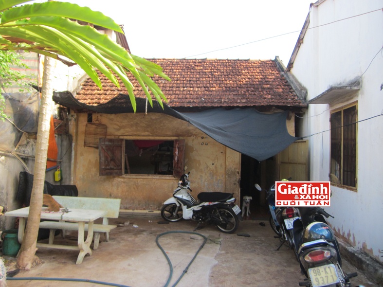 Căn nhà chị Quế và con trai đang ở. Ảnh TG