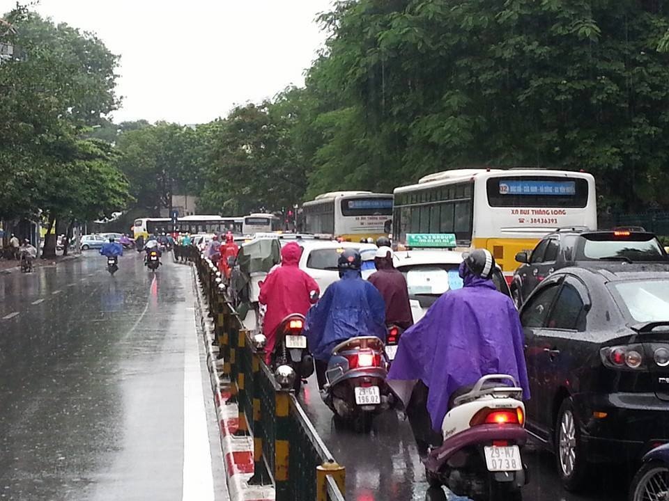 Phố Tôn Đức Thắng.