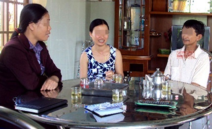 Vo cat 'cua quy' cua chong trong dem hinh anh