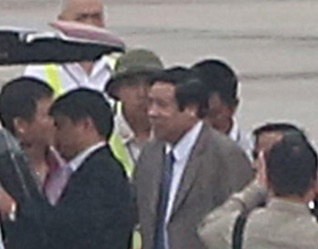 Dai tuong Phung Quang Thanh ve den Ha Noi hinh anh