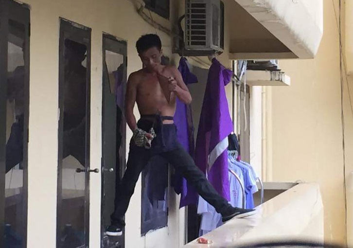 Benh nhan nghi ngao da nao loan benh vien hinh anh