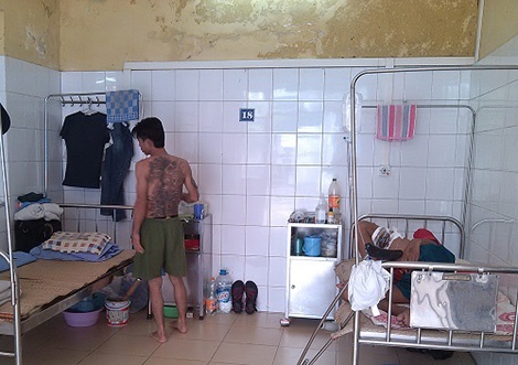 Nhiều bệnh nhân trong Bệnh viện 09 có vẻ ngoài rất