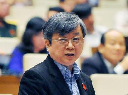 'Vay tien Trung Quoc thi kien doi lanh tho duoc khong?' hinh anh