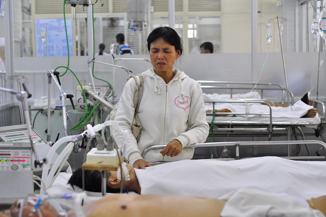 Mung 4 Tet, ​39 nguoi chet vi dung xe hinh anh