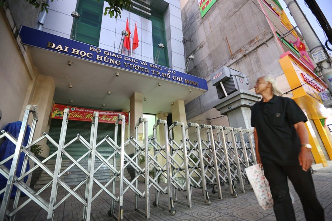 Đại học Hùng Vương đóng cửa ảnh 1 Dai hoc Hung Vuong dong cua anh 1