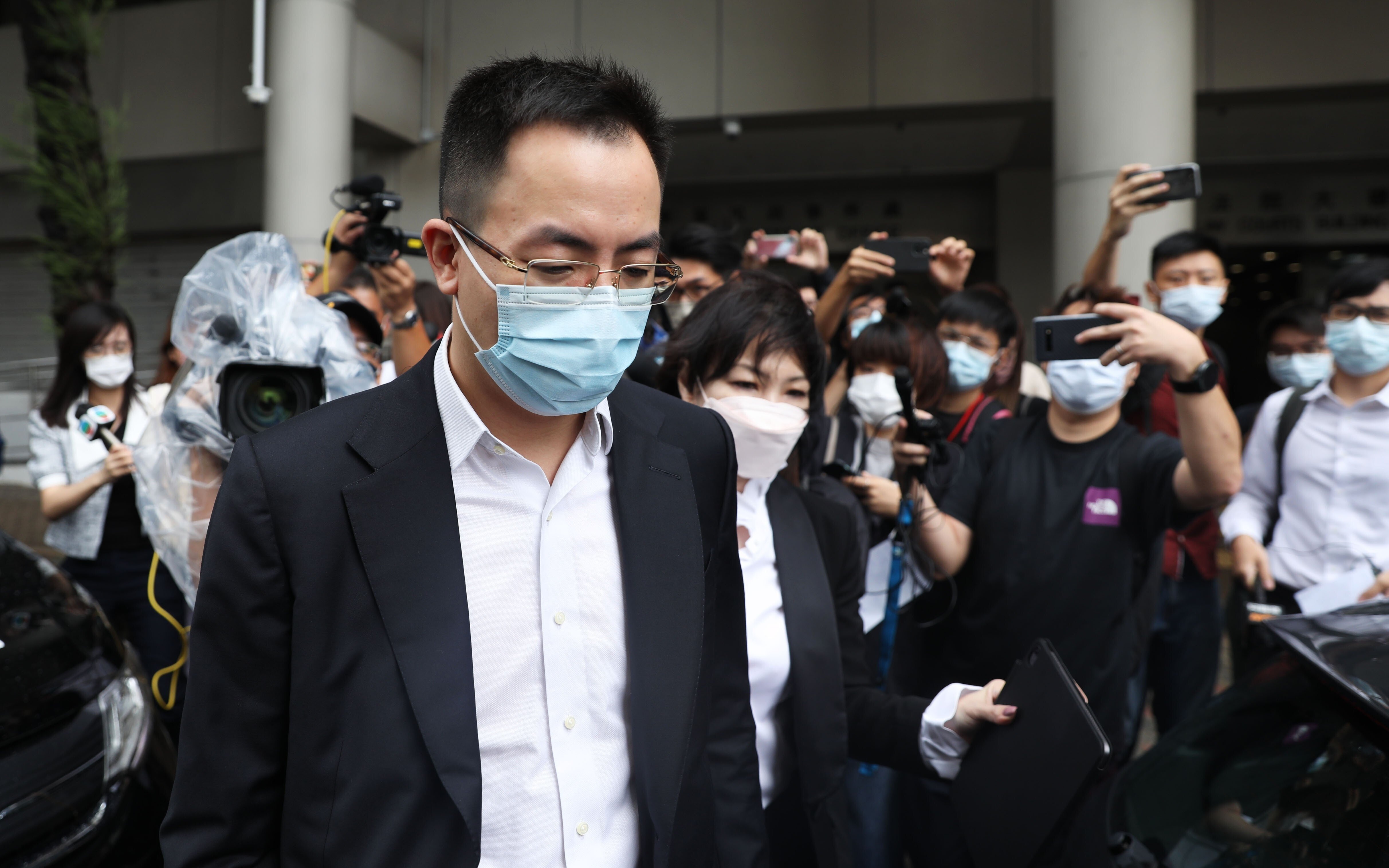 Giam doc tap doan Trung Quoc bi buoc toi tim cach hiep dam hinh anh