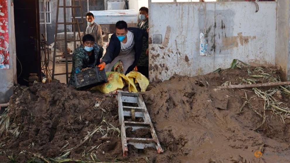 nong dan Trung Quoc dieu dung,  sau tran lu quet lich su,  nguy co dich benh sau lu anh 1