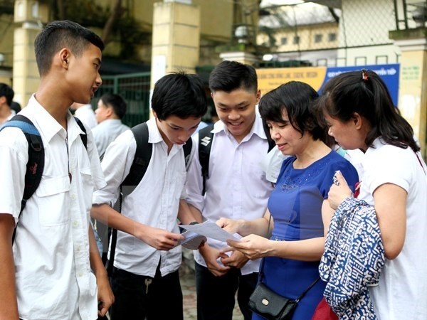 Ha Noi: 13.000 hoc sinh du thi chi thi xet tot nghiep THPT hinh anh