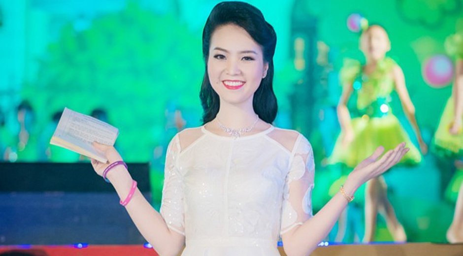 BTV Thuy Van: Chon nghe truyen hinh phai dam hy sinh hinh anh
