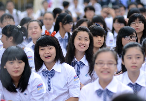 Khanh Hoa cam truong hoc ban dong phuc cho hoc sinh hinh anh