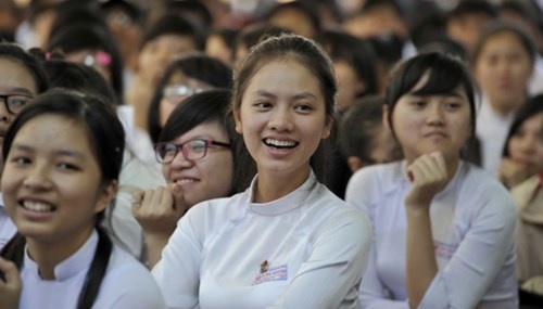 Duong day nong tiep suc mua thi tai 23 tinh, thanh pho hinh anh