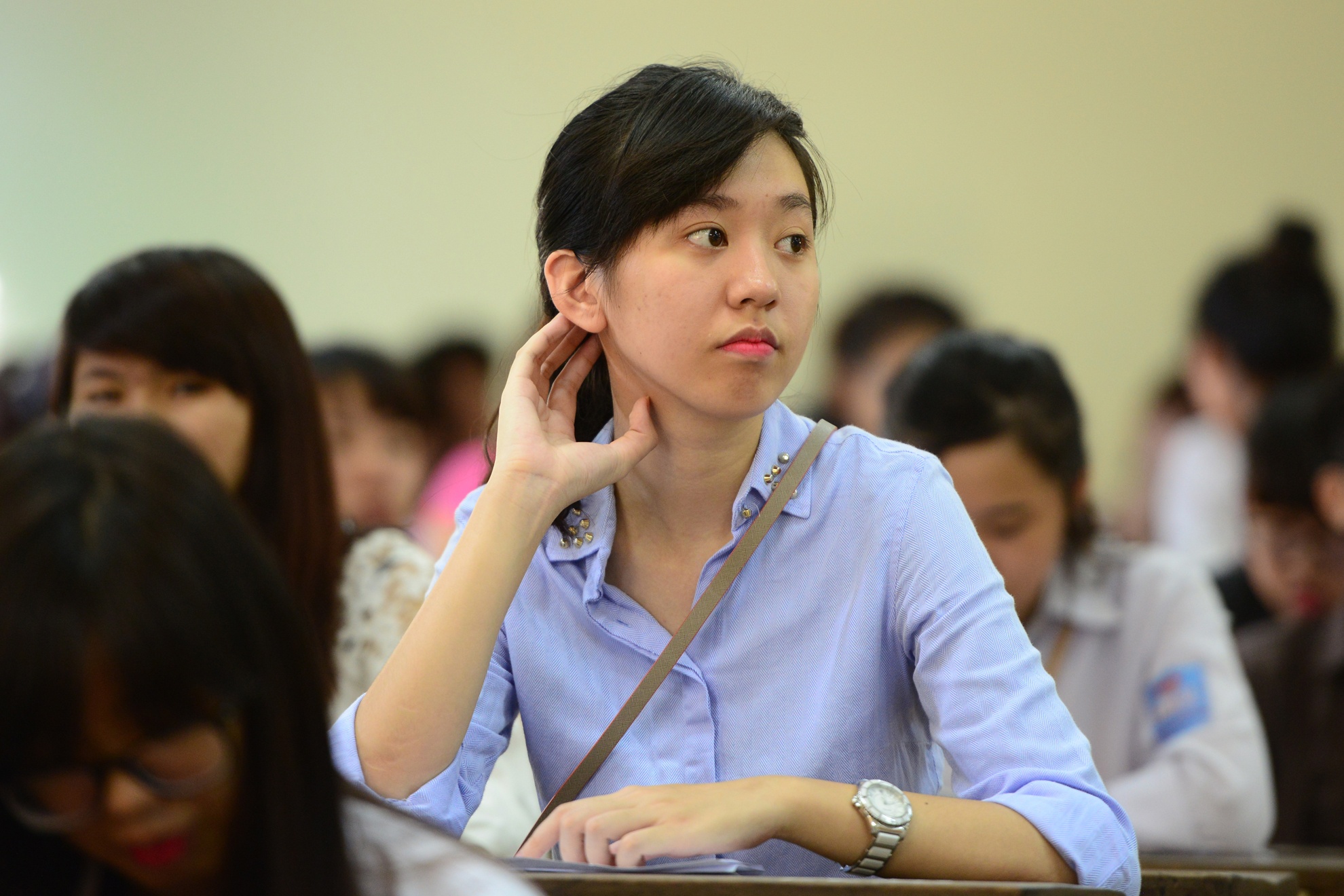 Nhung dap an gay tranh cai cua Bo GD&DT hinh anh